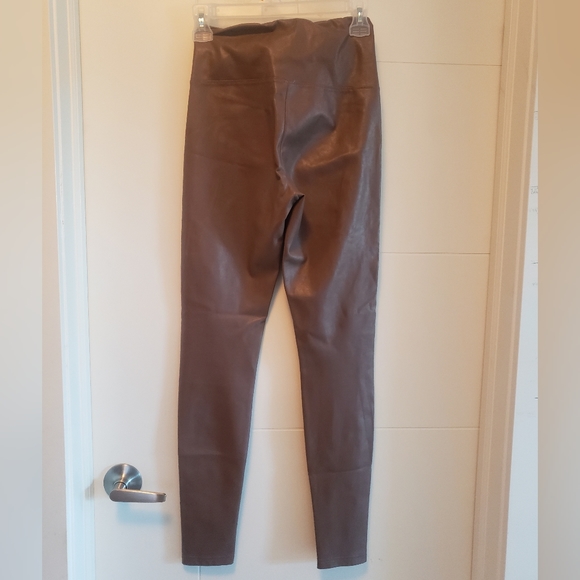 Wilfred Free Daria Leggings - Picture 3 of 7